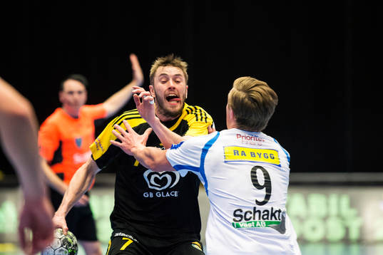 Sävehofs Jonas Larholm och Redbergslids Jonathan