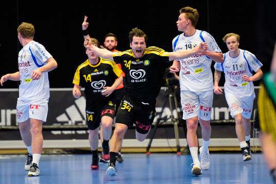 Sävehofs Sebastian Karlsson jublar