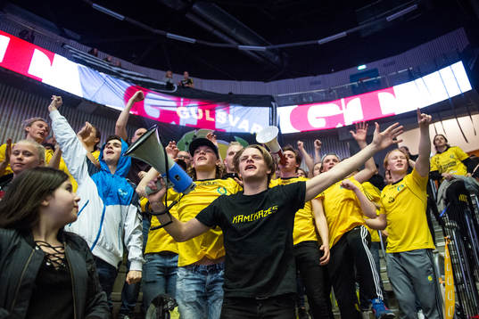 Sävehofs supportrar jublar