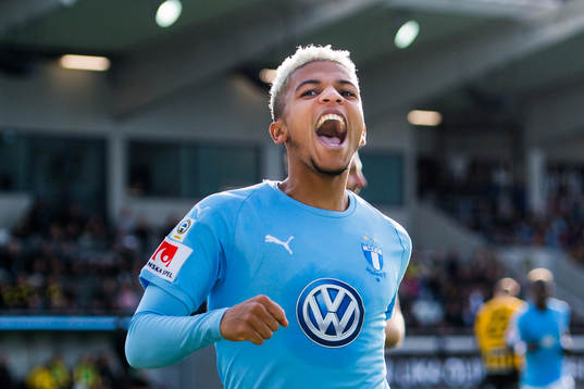 Malmö FFs Romain Gall jublar