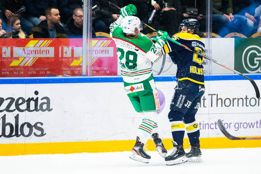 s Axel Holmström