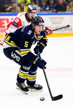 s Victor Sjöholm