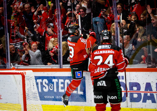 Örebros Patrik Karlkvist jublar vid 3-3