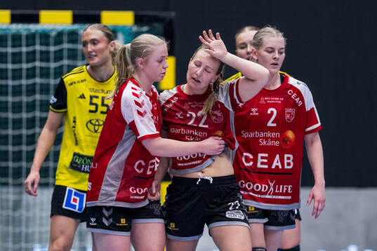 H65 Höörs Elsa Åsberg, Cassandra Tollbring och Emma